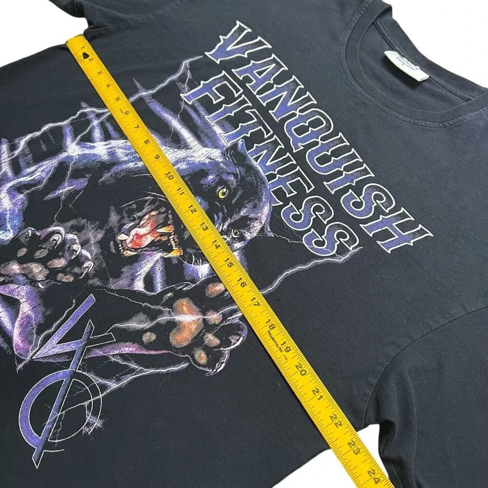 Vanquish Fitness T-Shirt Mens Small Black Panther Graphic Oversized VQ Tee‎